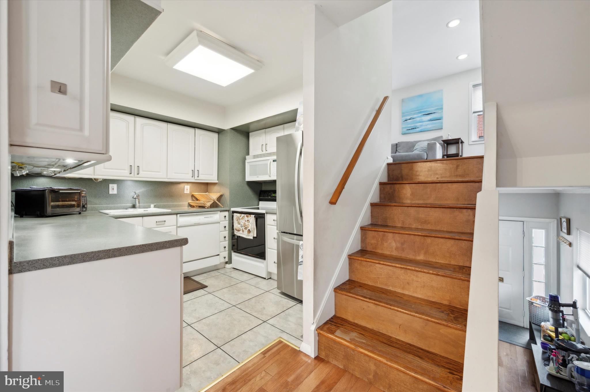 520 Lombard St #A