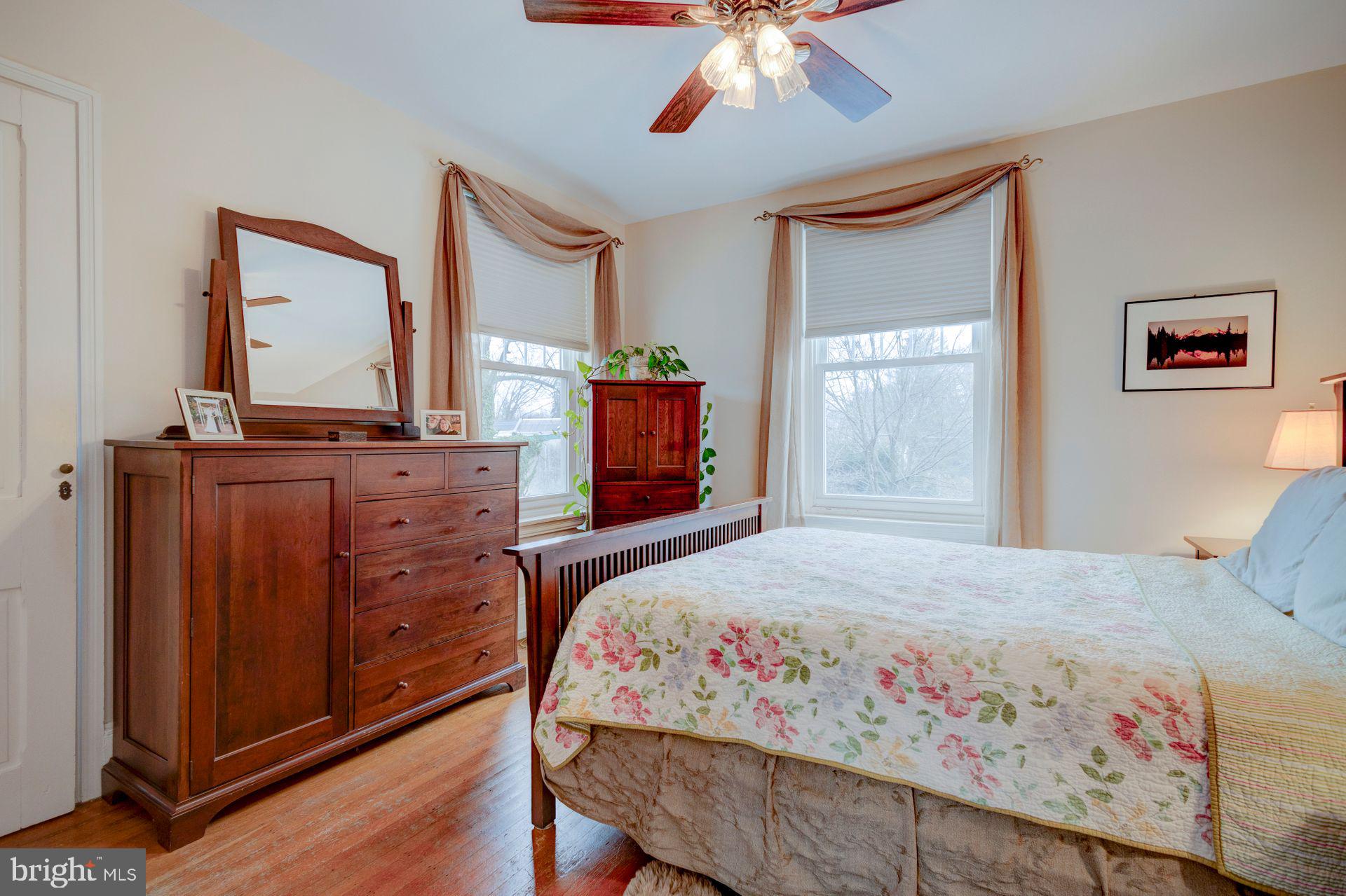 640 Carpenter Ln