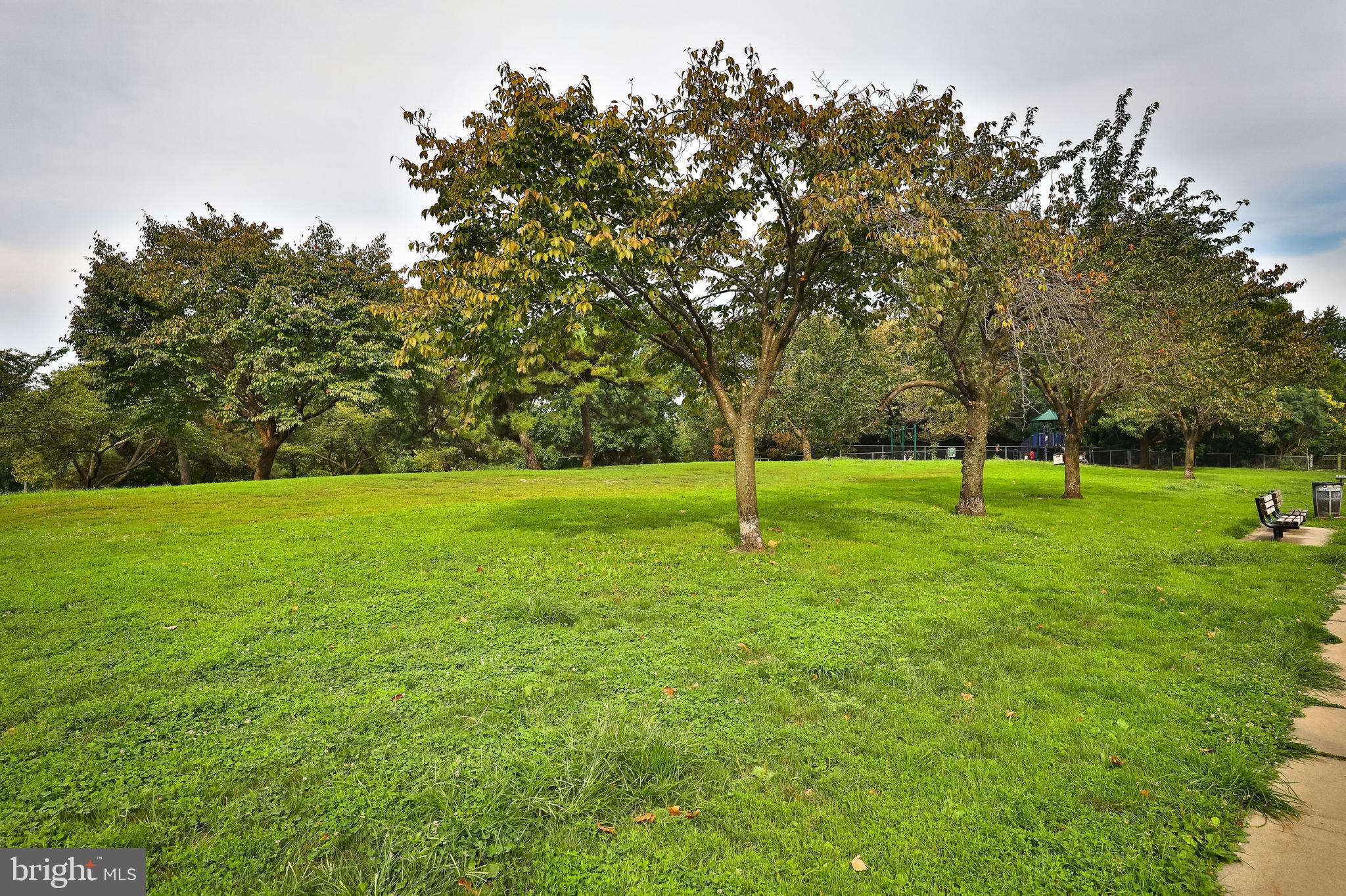 2601 Pennsylvania Ave #407