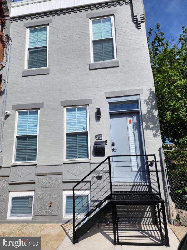 1345 S 32nd St
