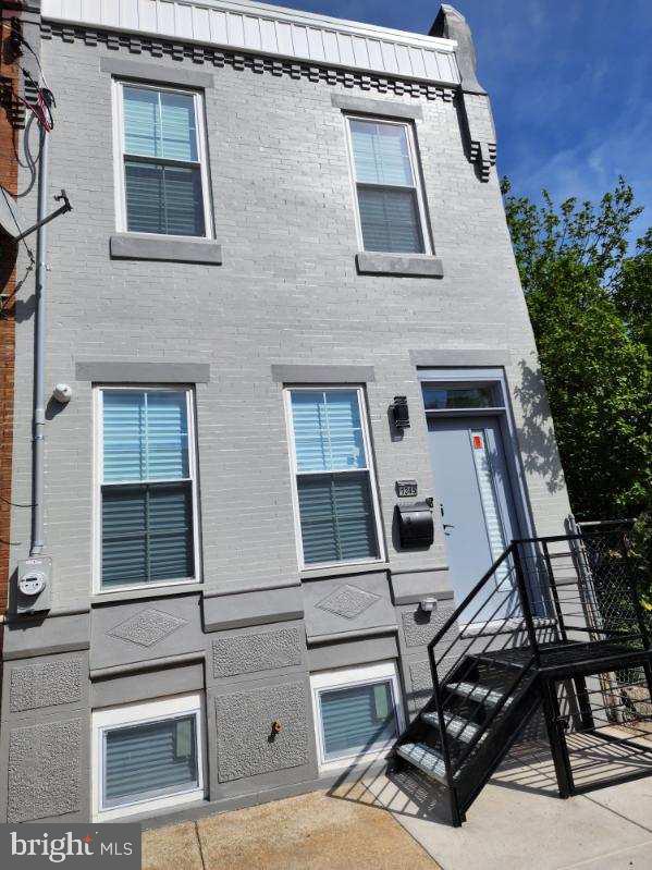 1345 S 32nd St