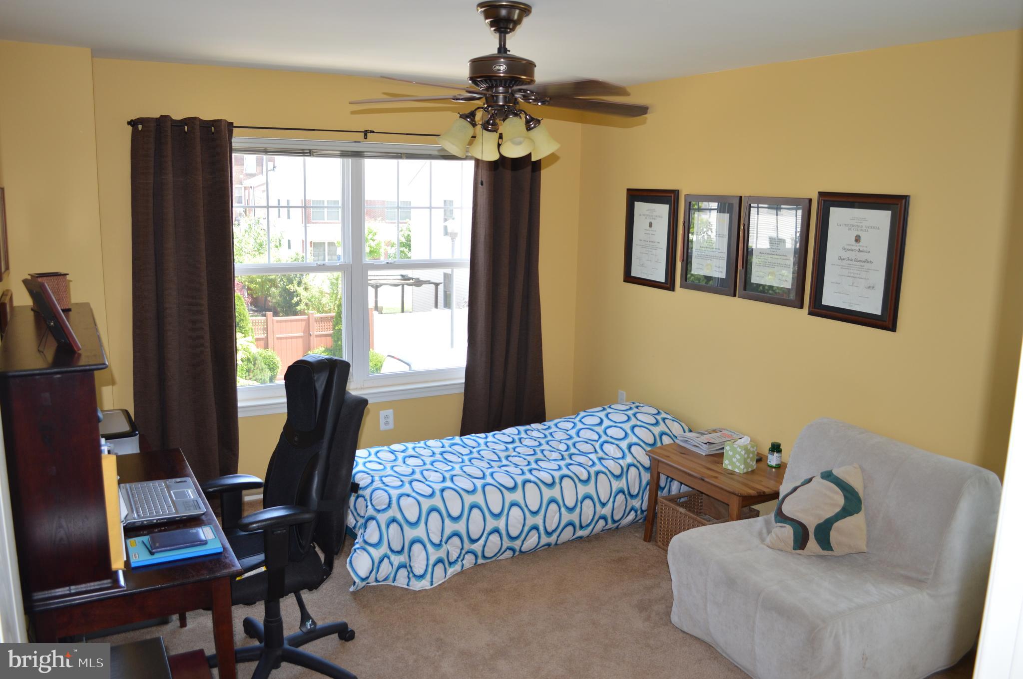 1318-22 S LAWRENCE ST