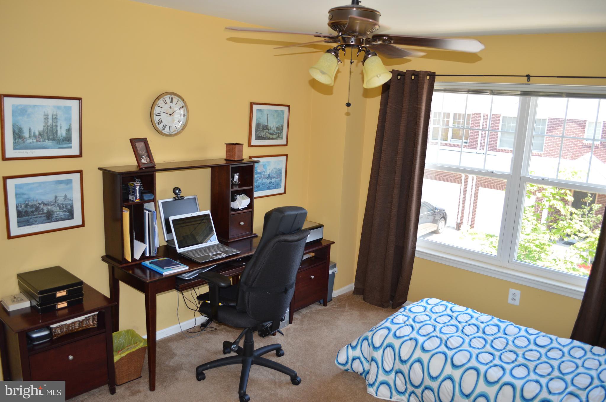 1318-22 S LAWRENCE ST