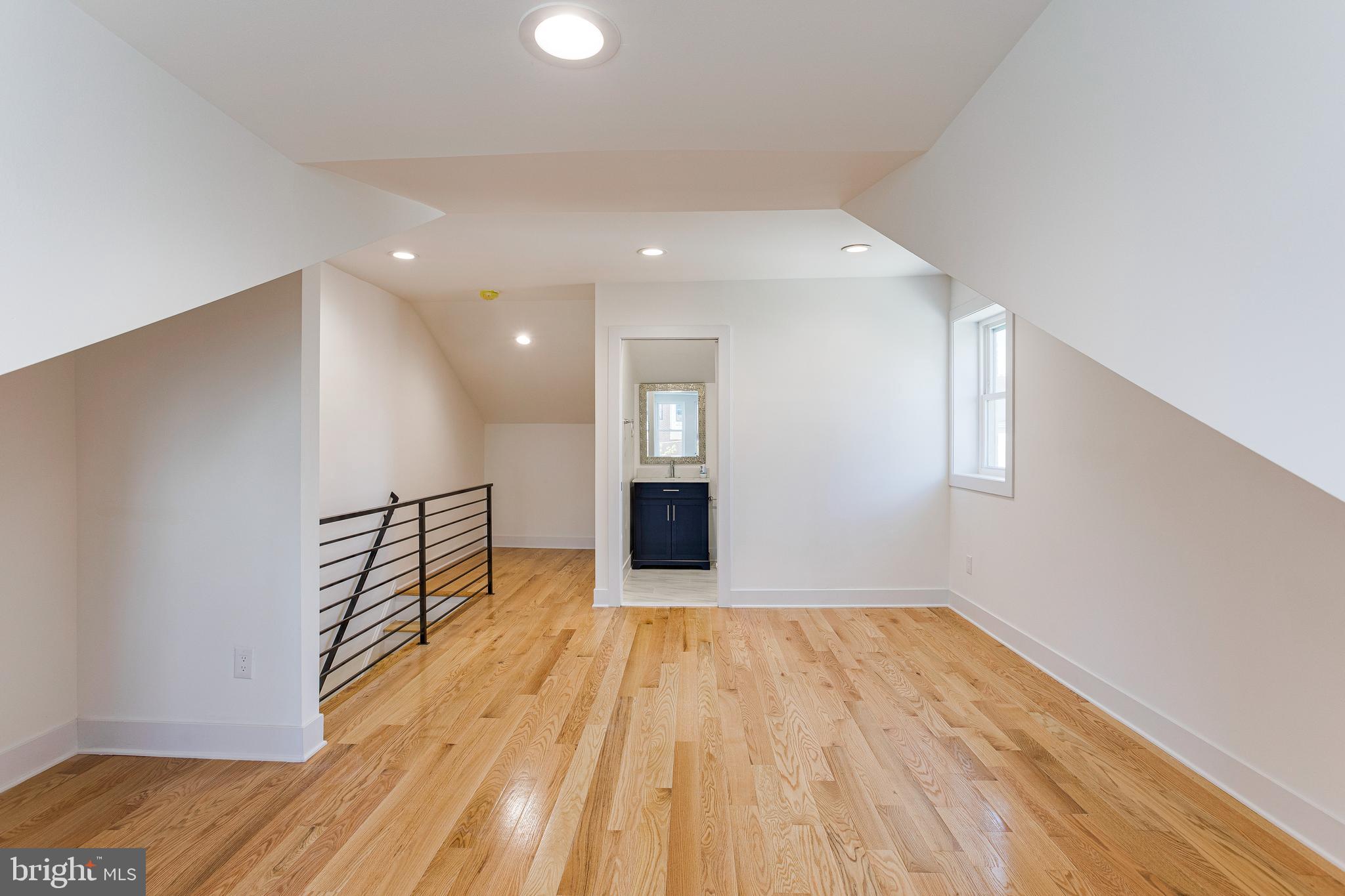 306 Fountain St