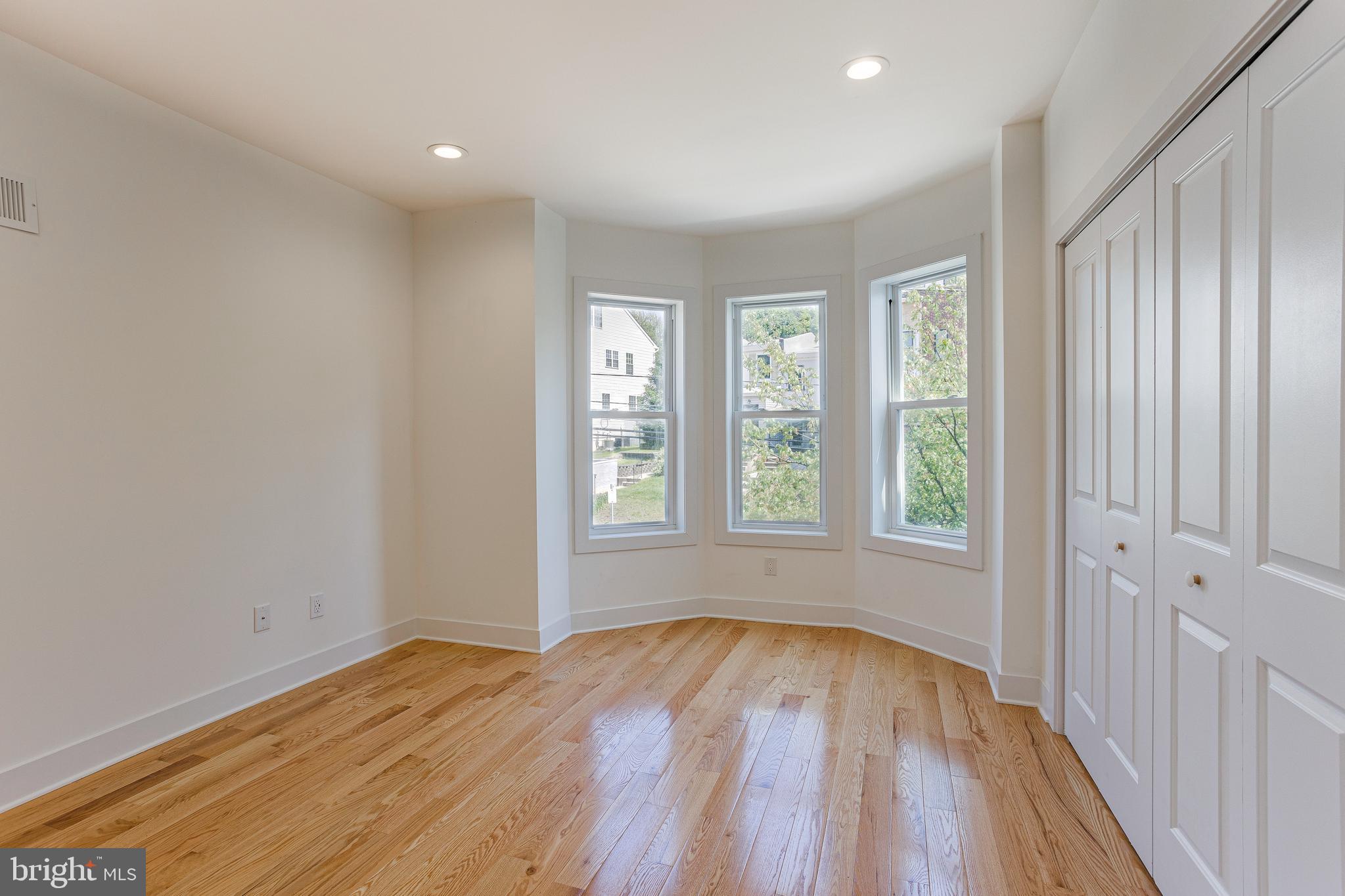 306 Fountain St