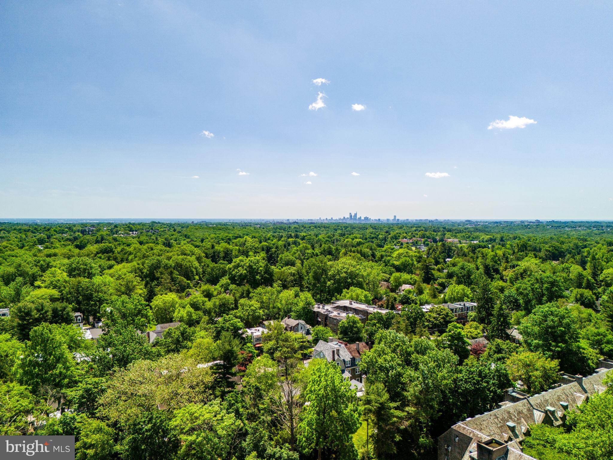111 Hilltop Rd