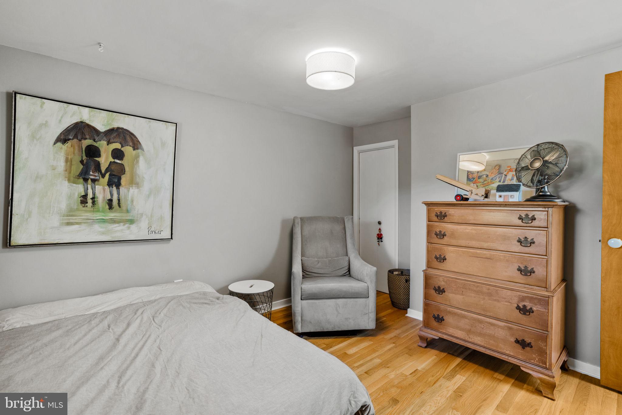 111 Hilltop Rd