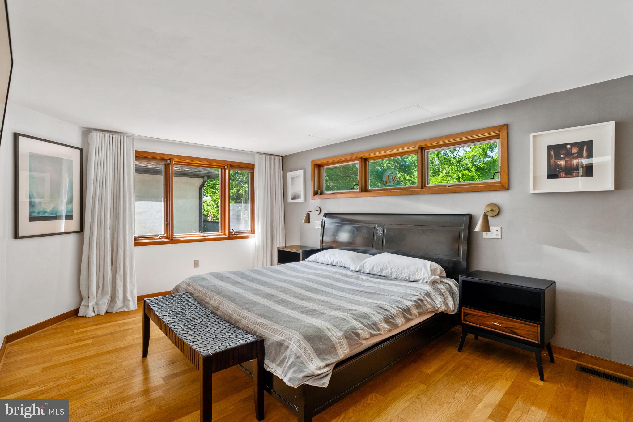 111 Hilltop Rd