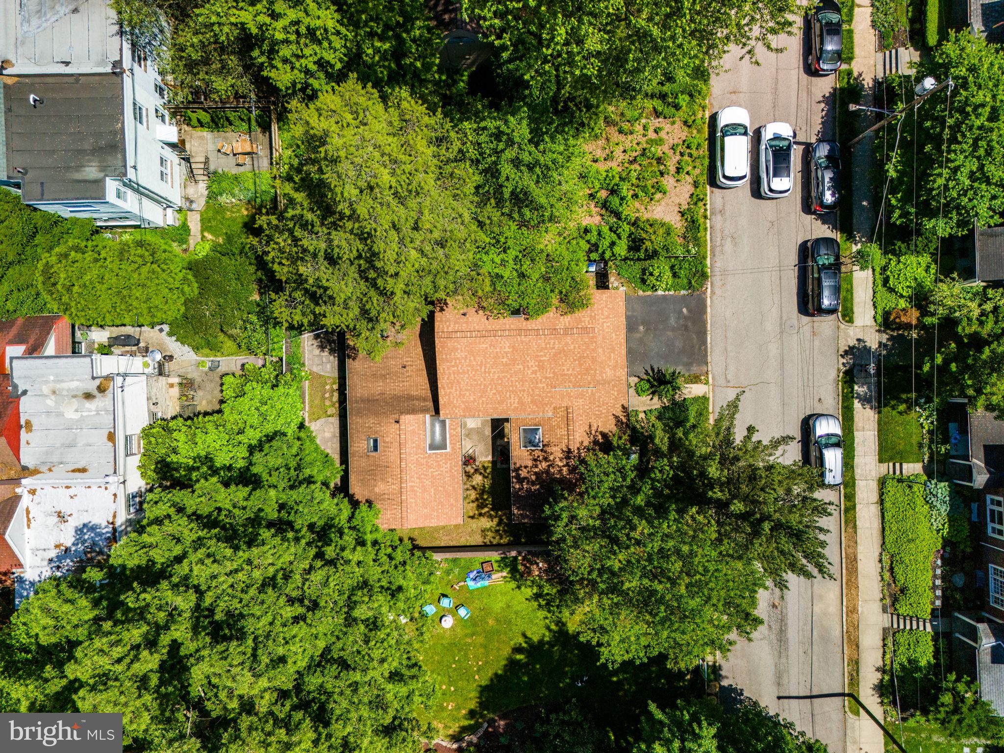 111 Hilltop Rd