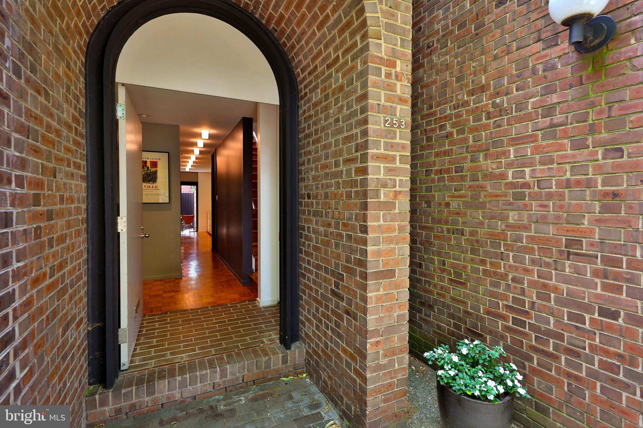 253 Saint Josephs Way