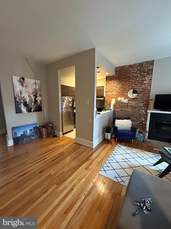 935 SPRUCE ST ##3