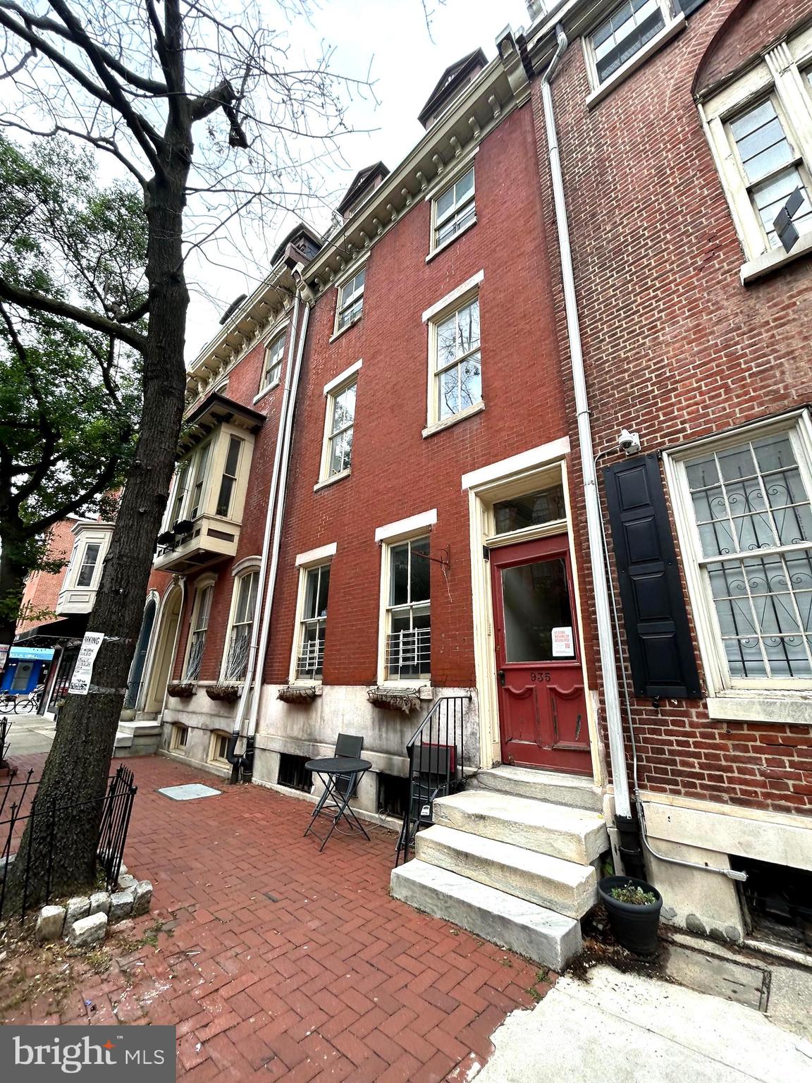935 SPRUCE ST ##3