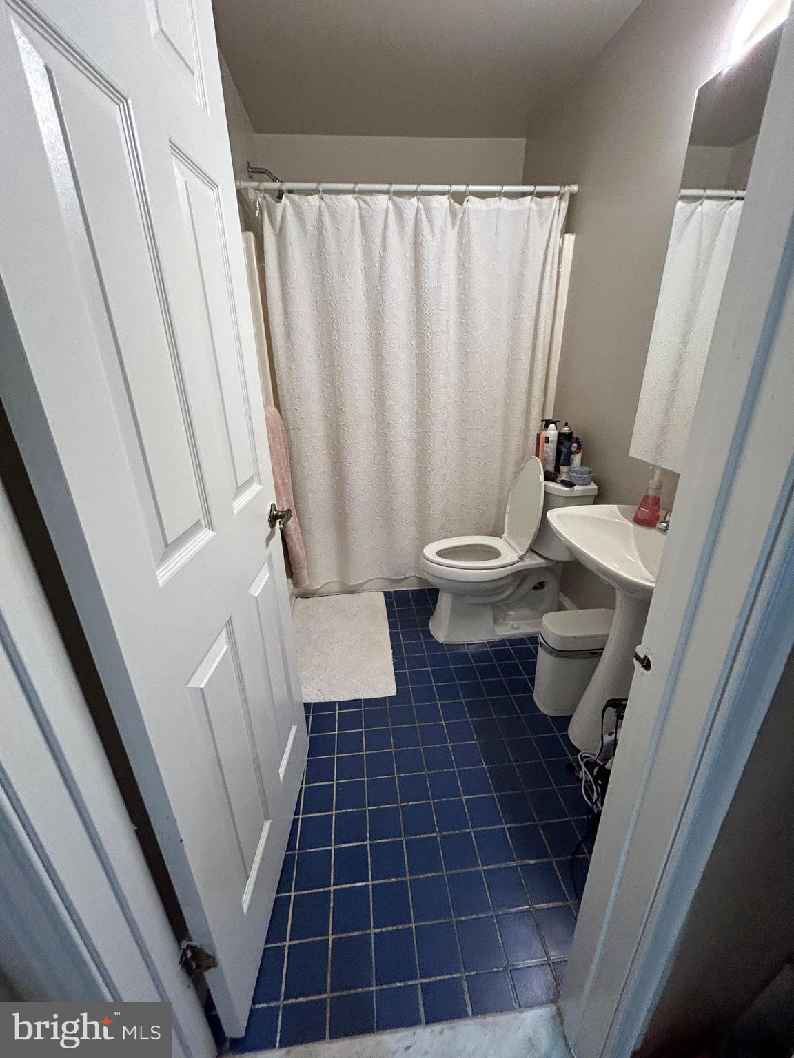 935 SPRUCE ST ##3