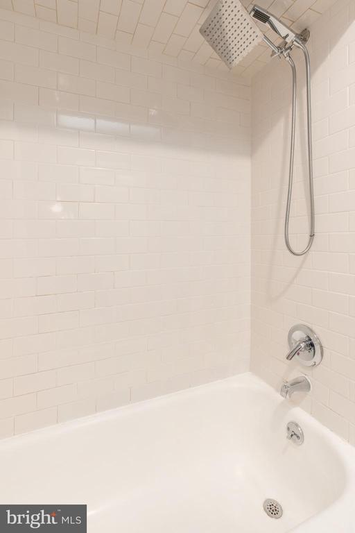 105 Kenilworth St