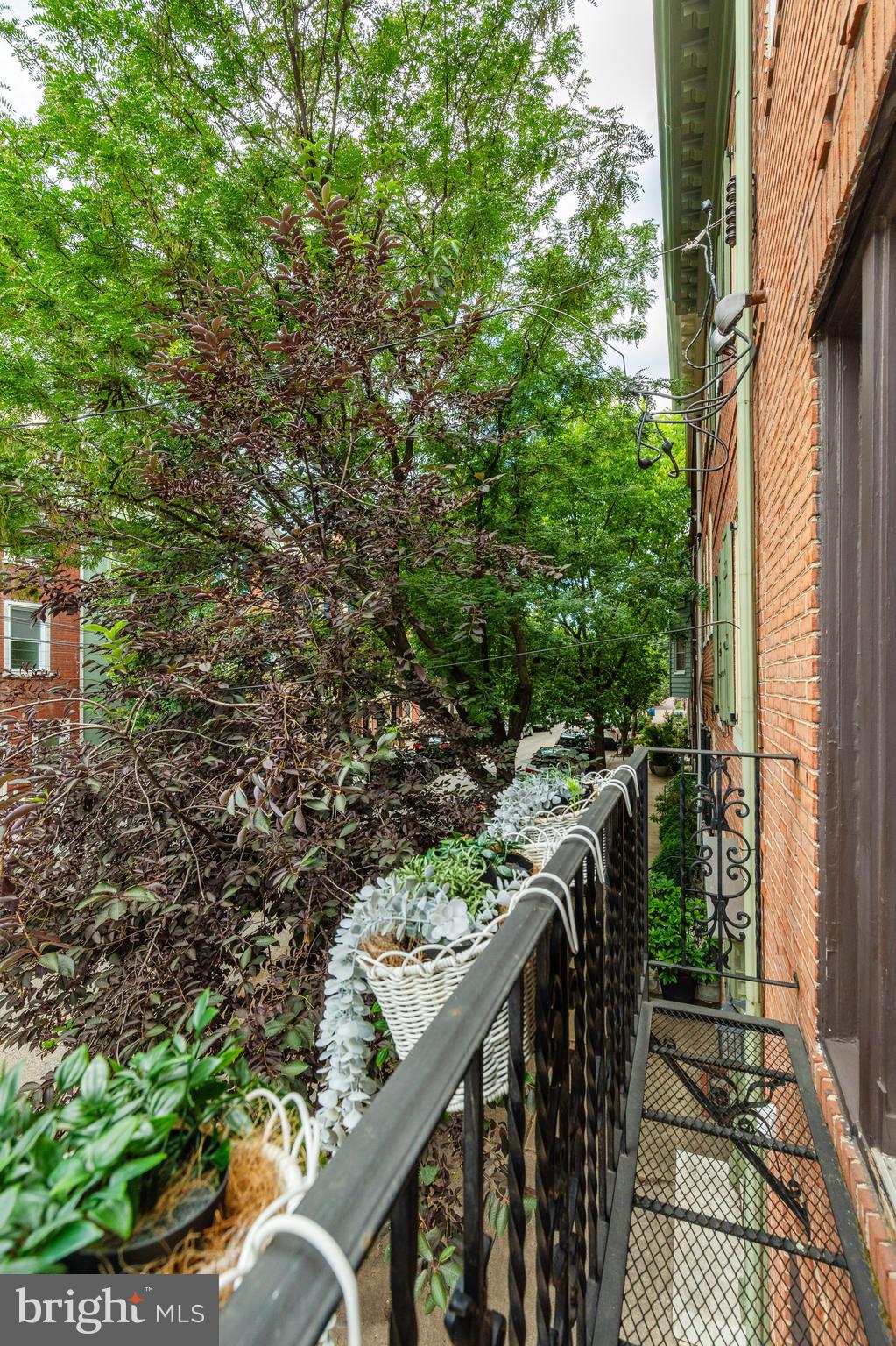 105 Kenilworth St