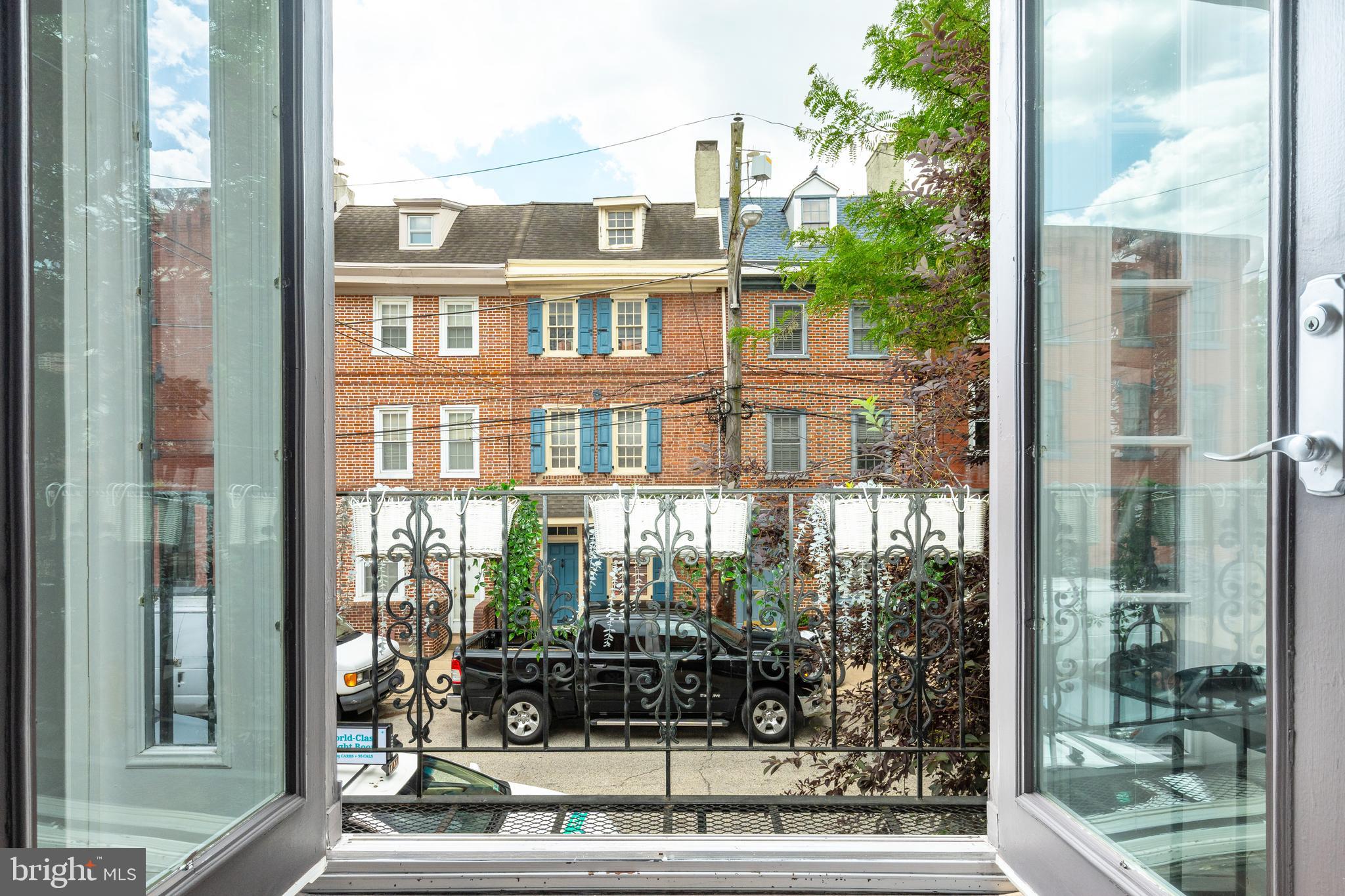 105 Kenilworth St