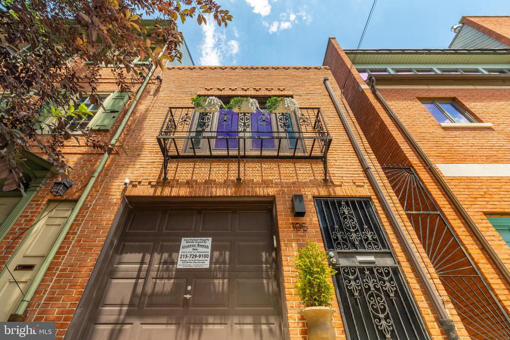 105 Kenilworth St