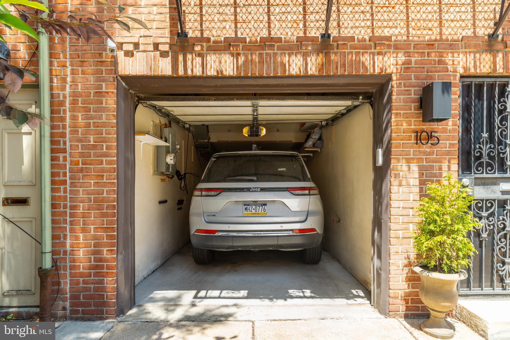 105 Kenilworth St