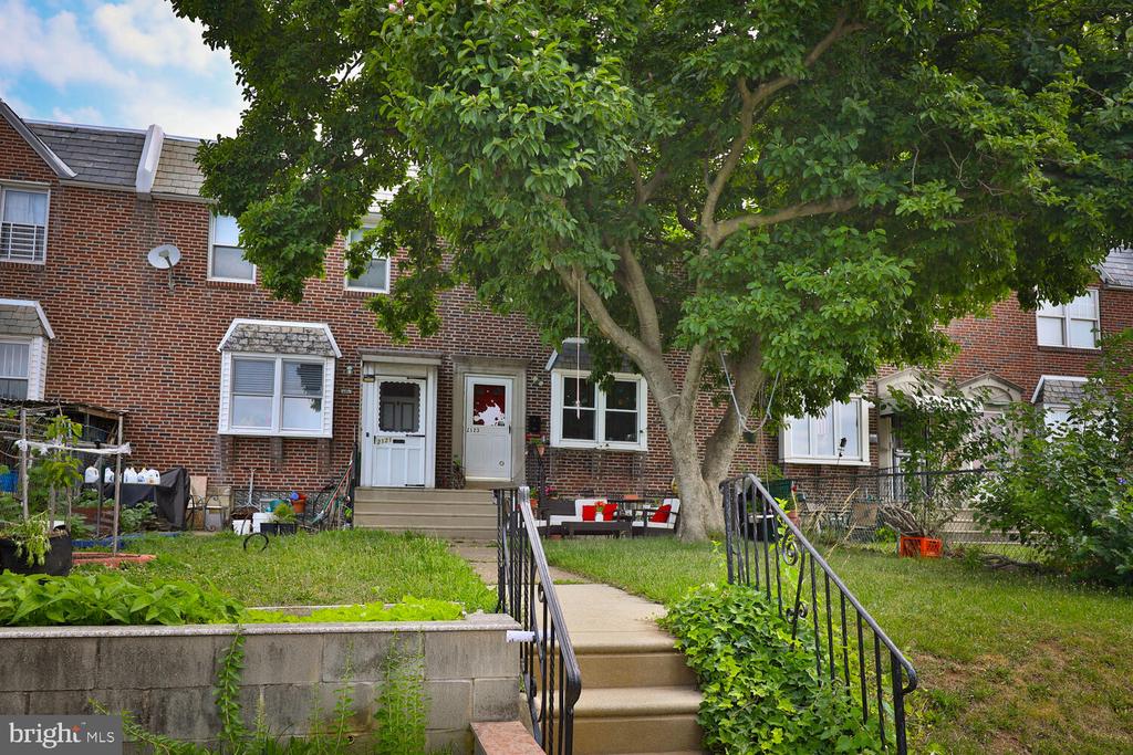 2123 Longshore Ave