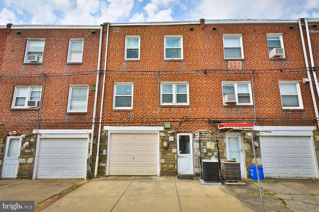 2123 Longshore Ave