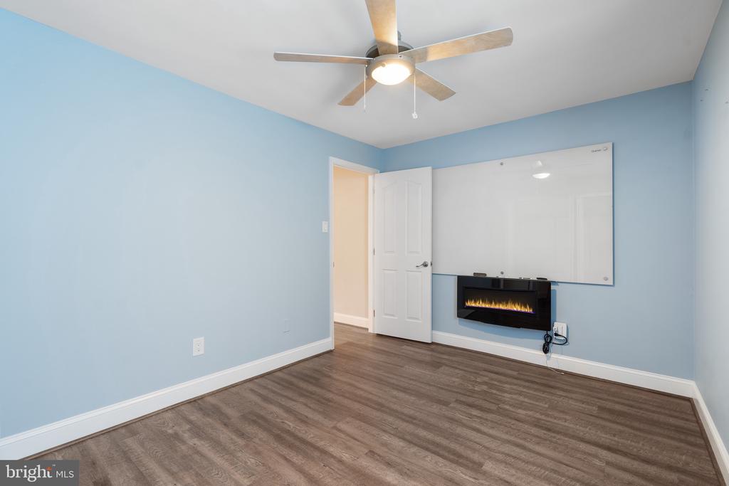 4000 Gypsy Ln #740