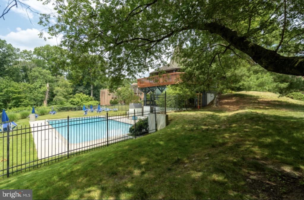 4000 Gypsy Ln #740