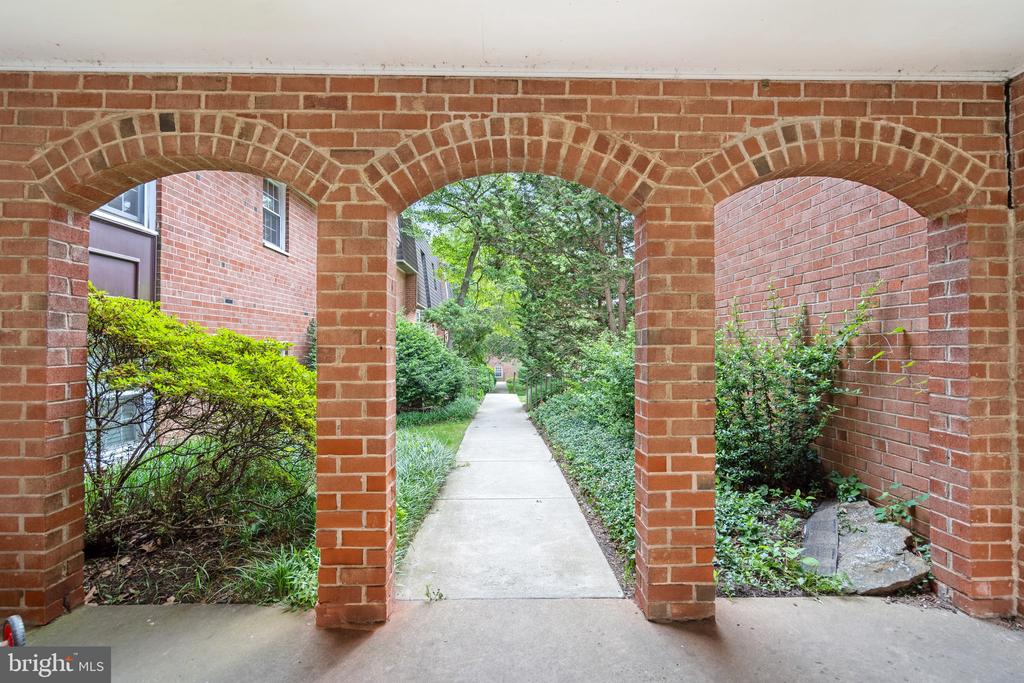 4000 Gypsy Ln #740