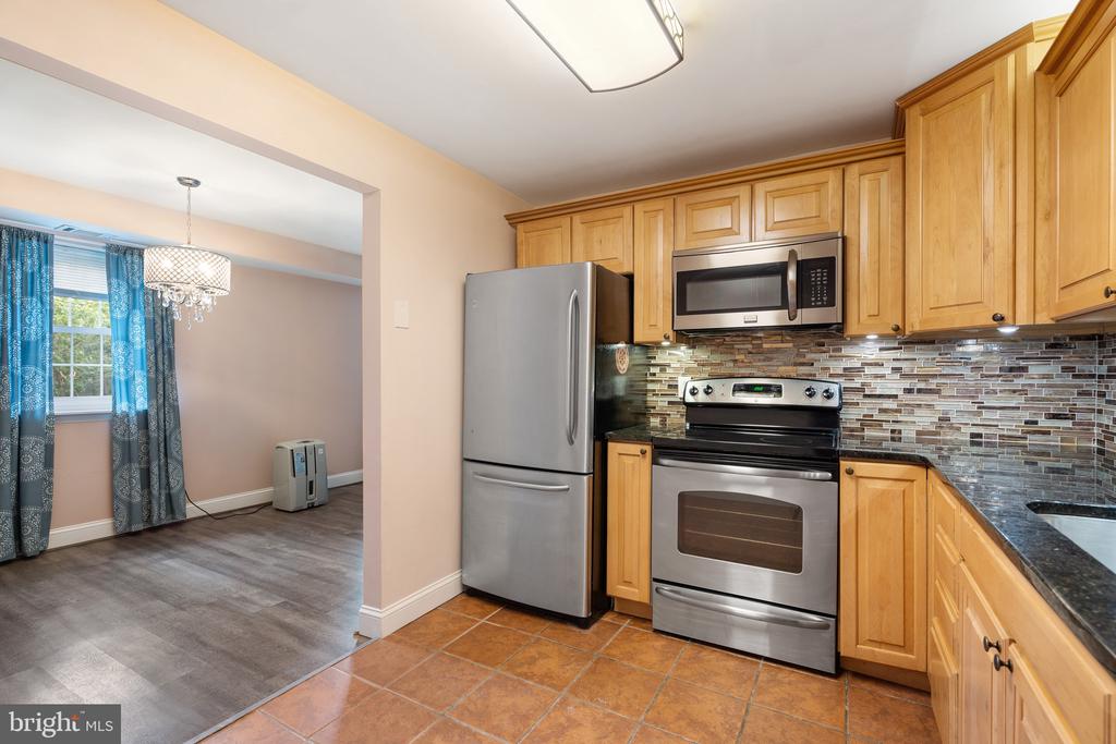 4000 Gypsy Ln #740