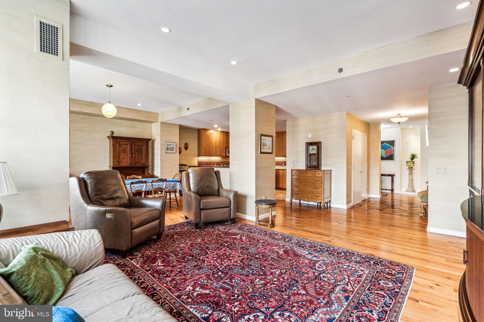 1425 Locust St #12cd
