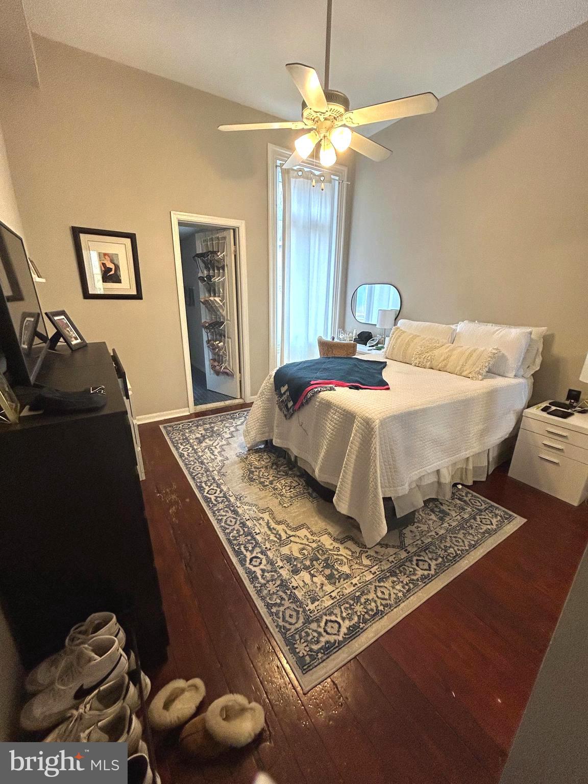 937 SPRUCE ST #APT 2