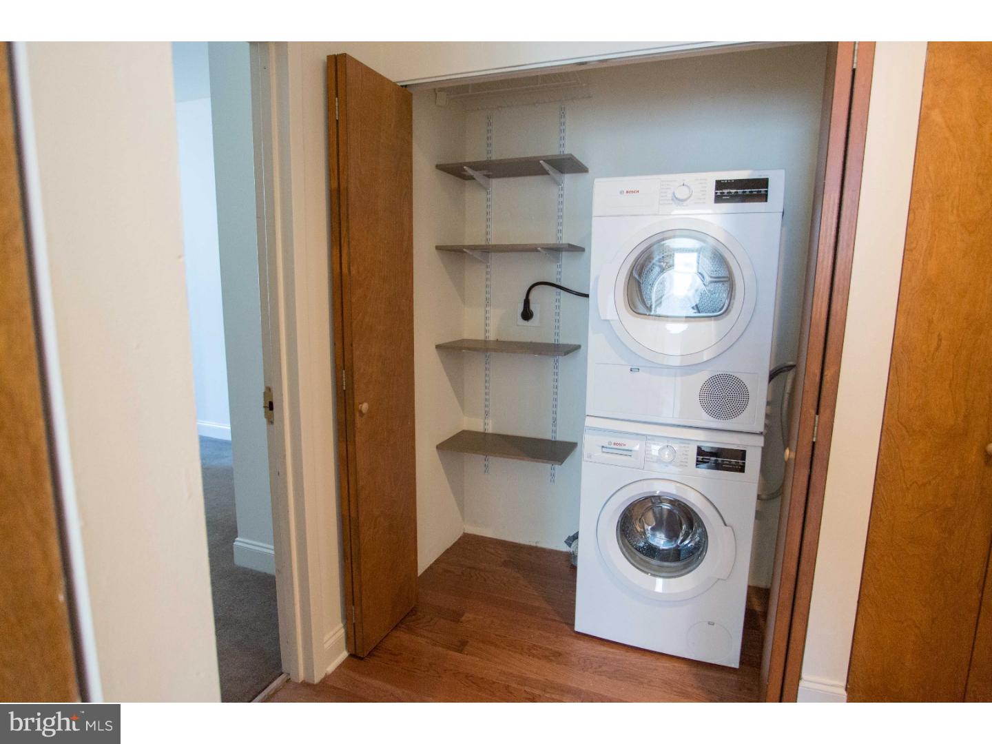 1600-1 WALNUT ST #1003
