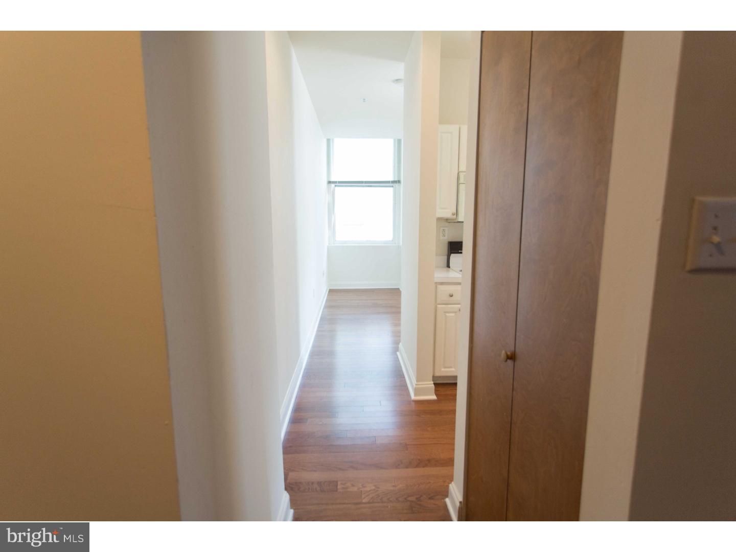 1600-1 WALNUT ST #1003
