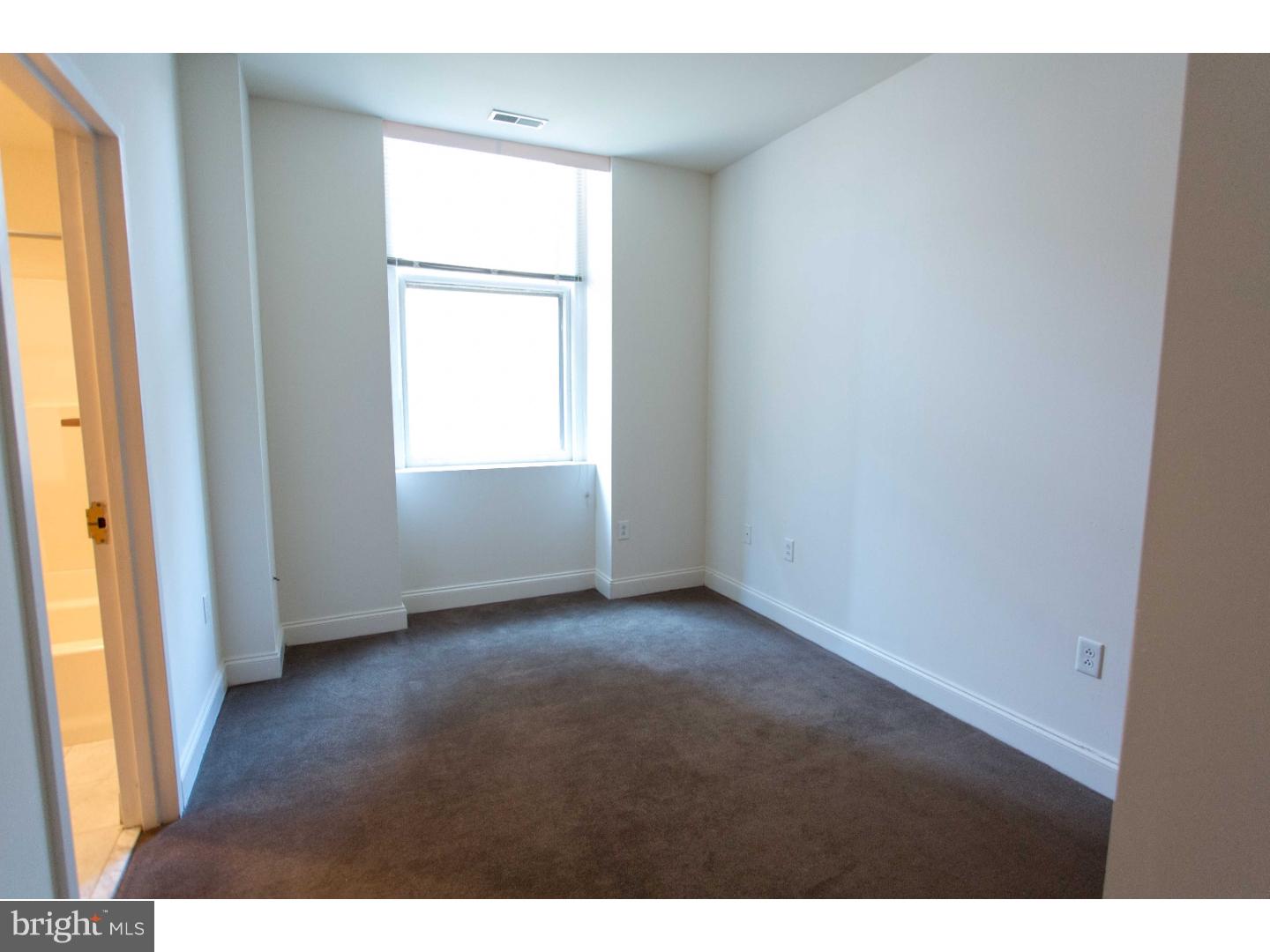 1600-1 WALNUT ST #1003