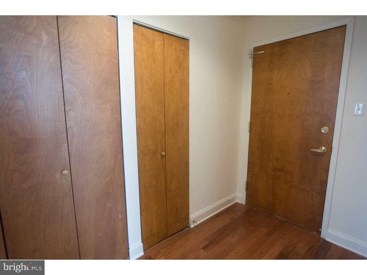 1600-1 WALNUT ST #1003