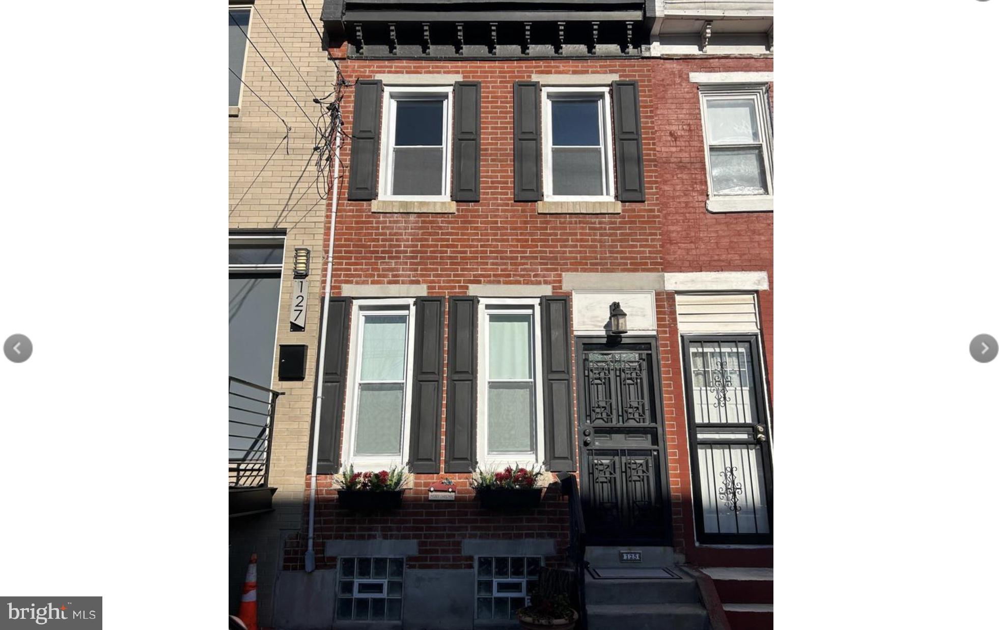 125 W Dauphin St