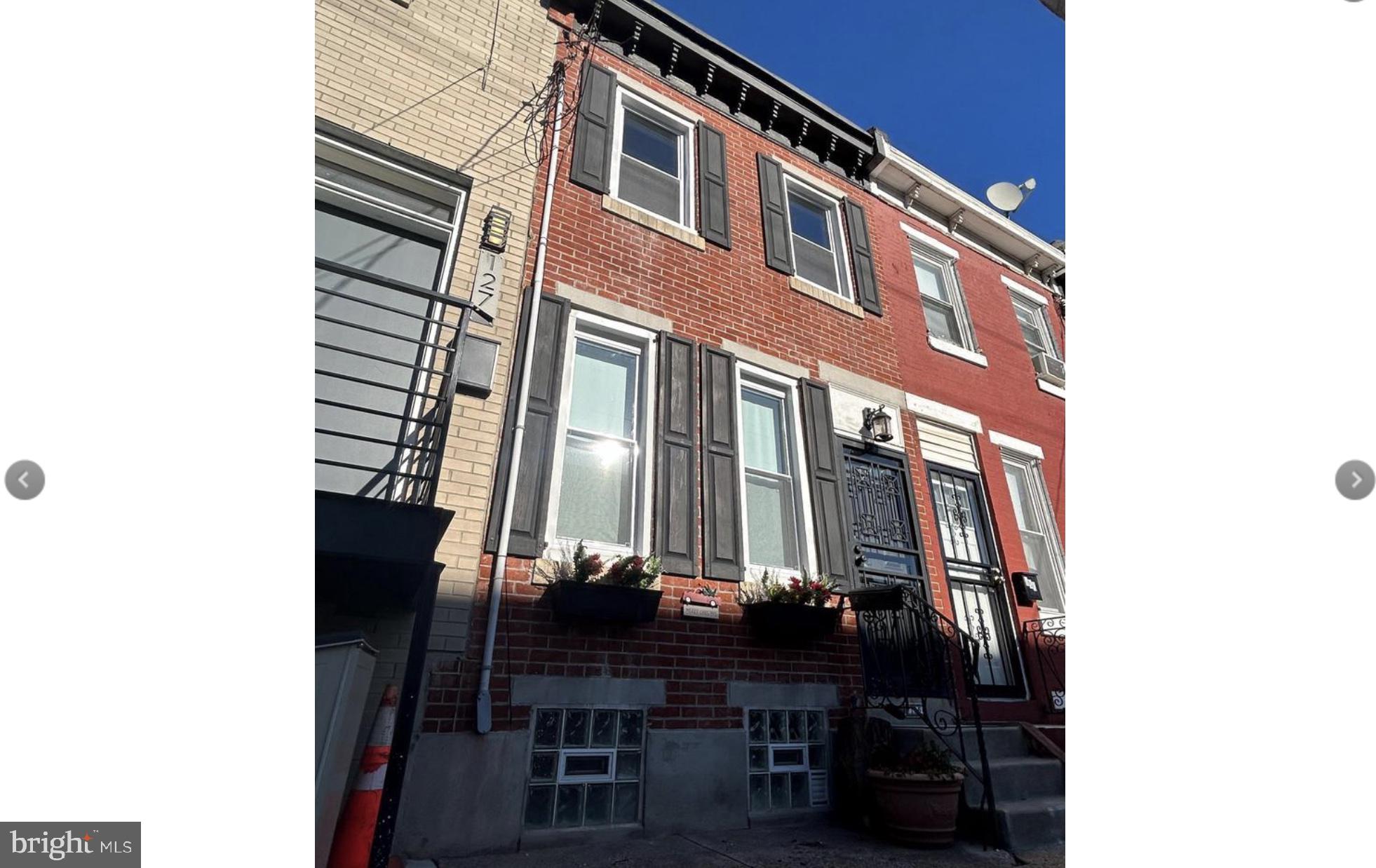 125 W Dauphin St