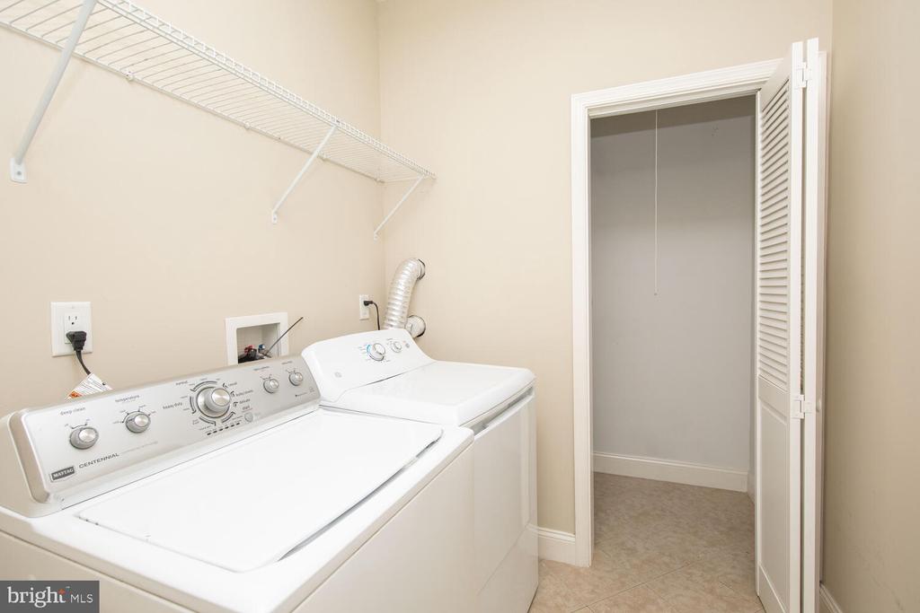 1820 FRANKFORD AVE