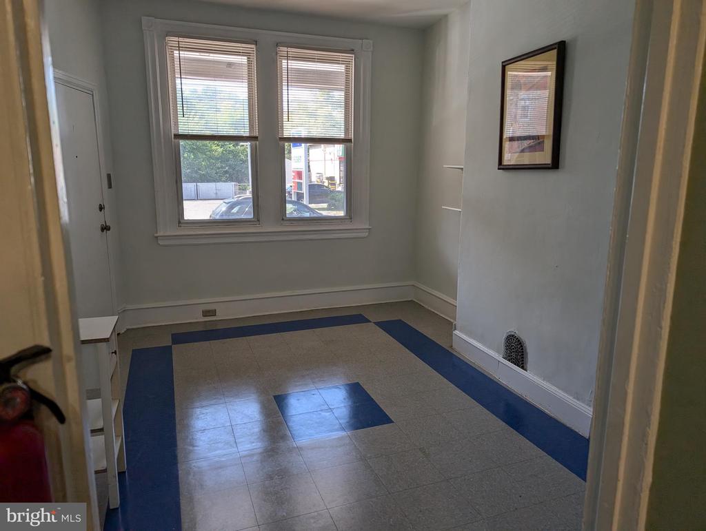 4173 RIDGE AVE ##1