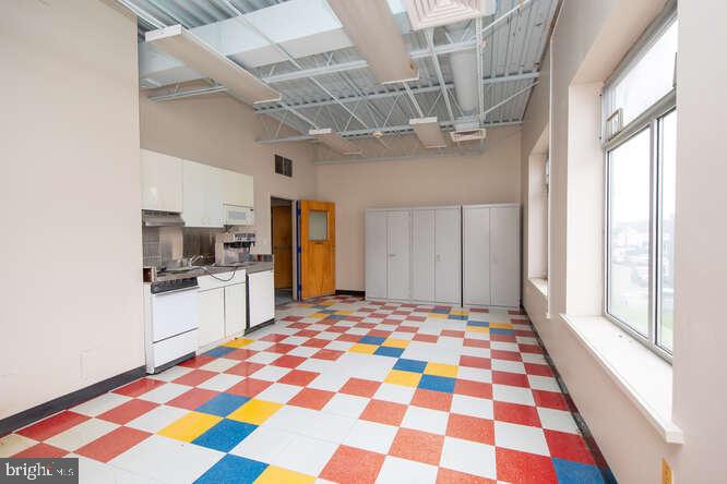 2503-5 Germantown Ave