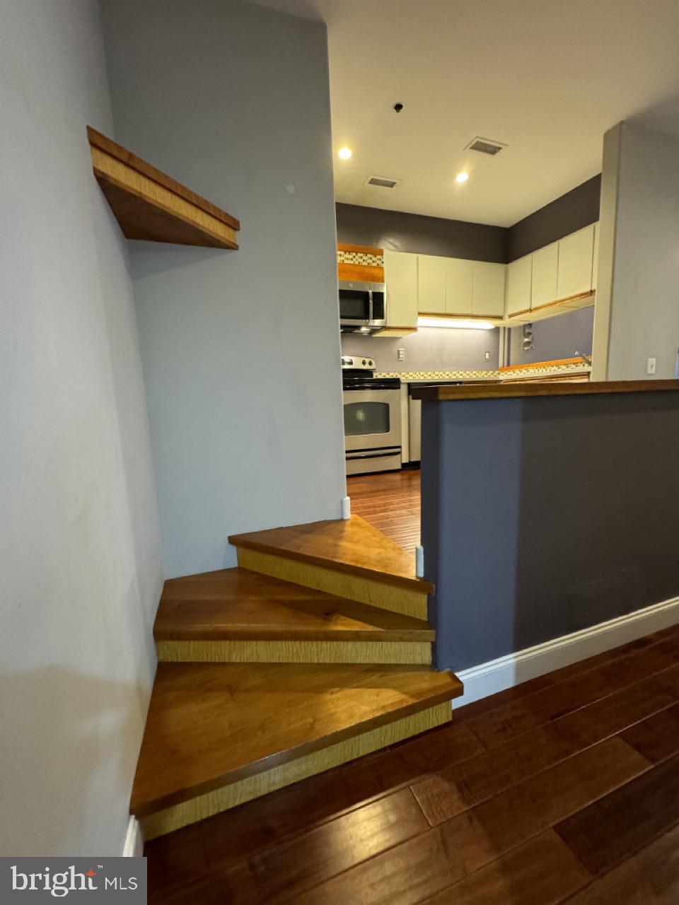 315 NEW ST #314