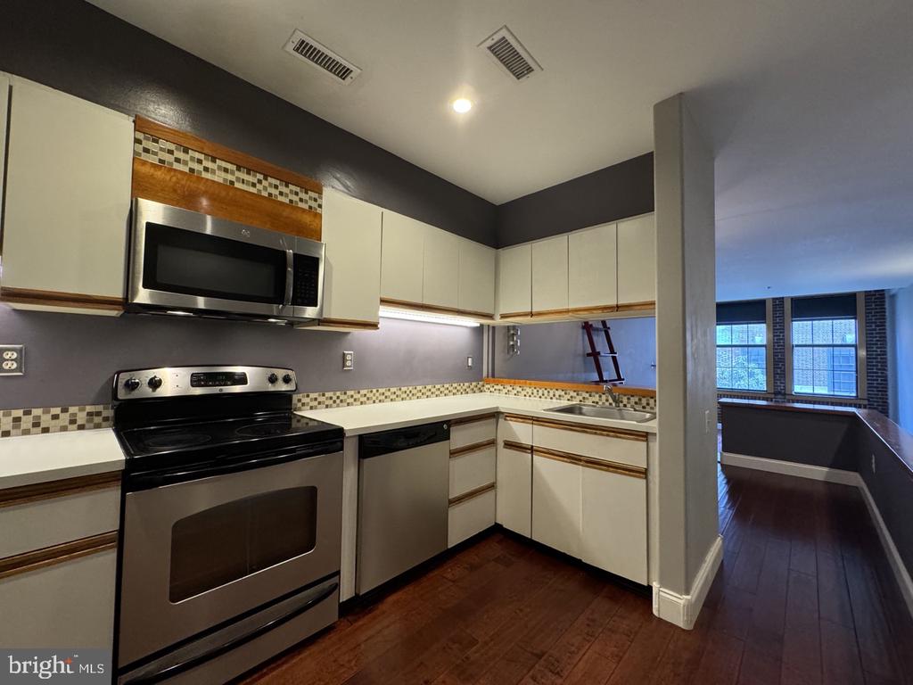 315 NEW ST #314