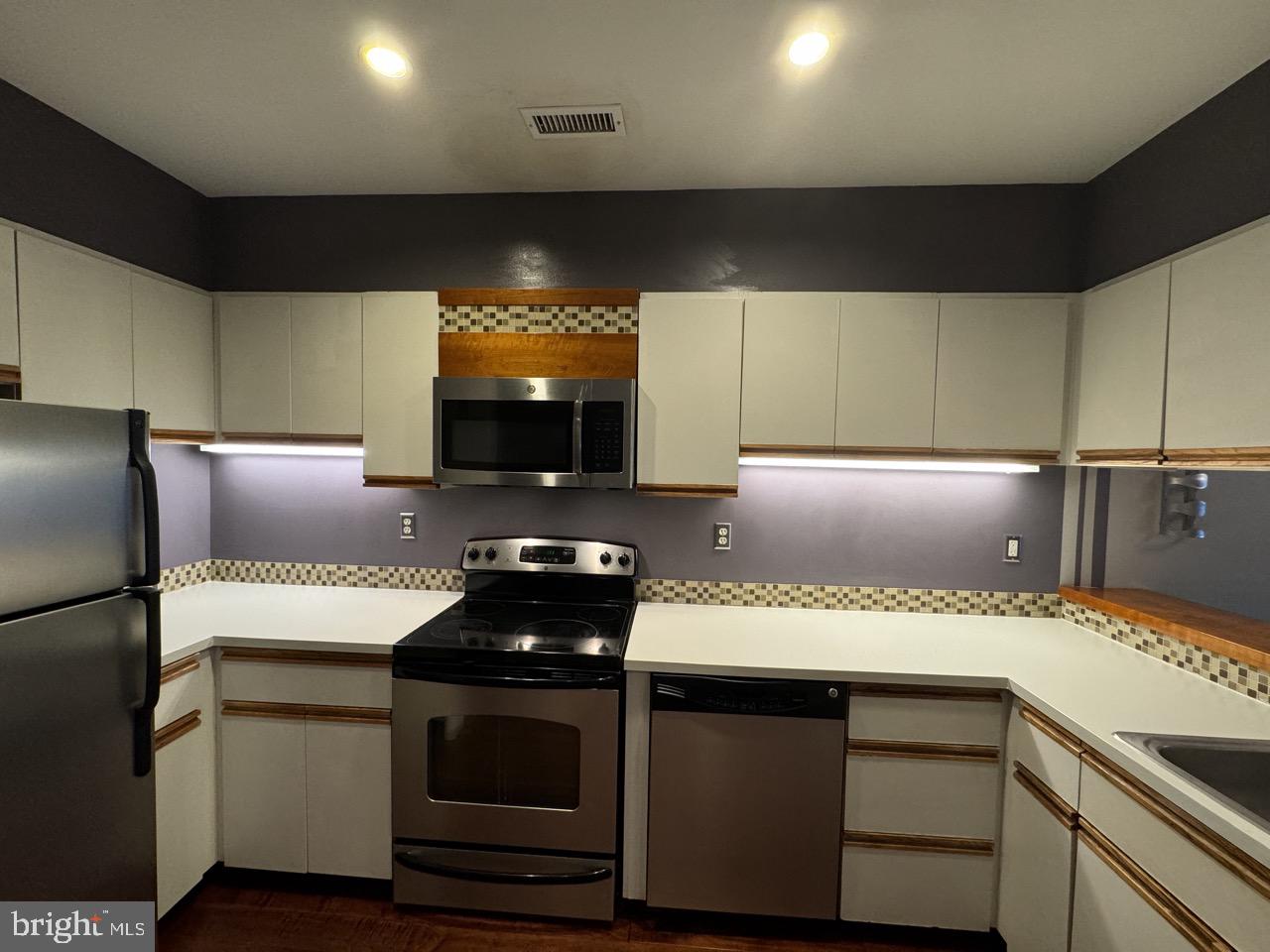 315 NEW ST #314