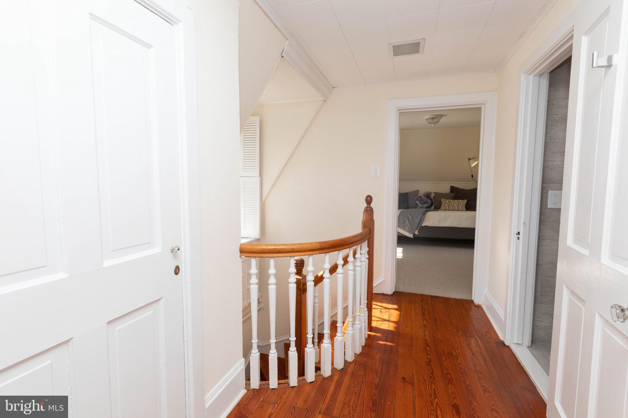 625 W Phil Ellena St