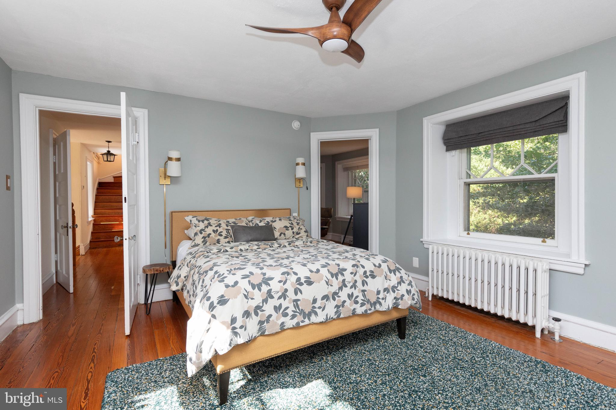 625 W Phil Ellena St