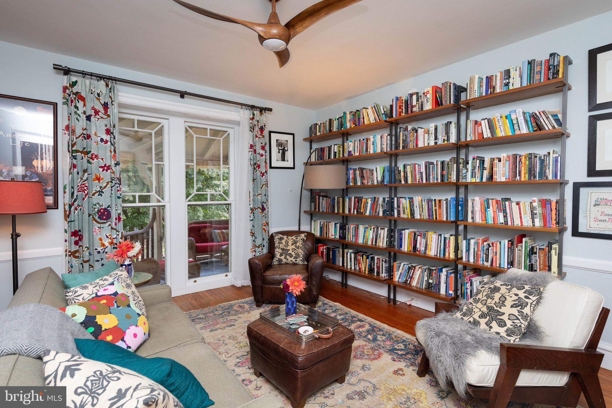 625 W Phil Ellena St