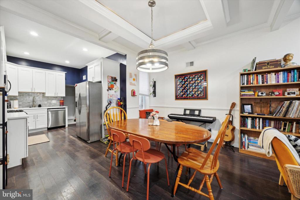 745 S 51st St
