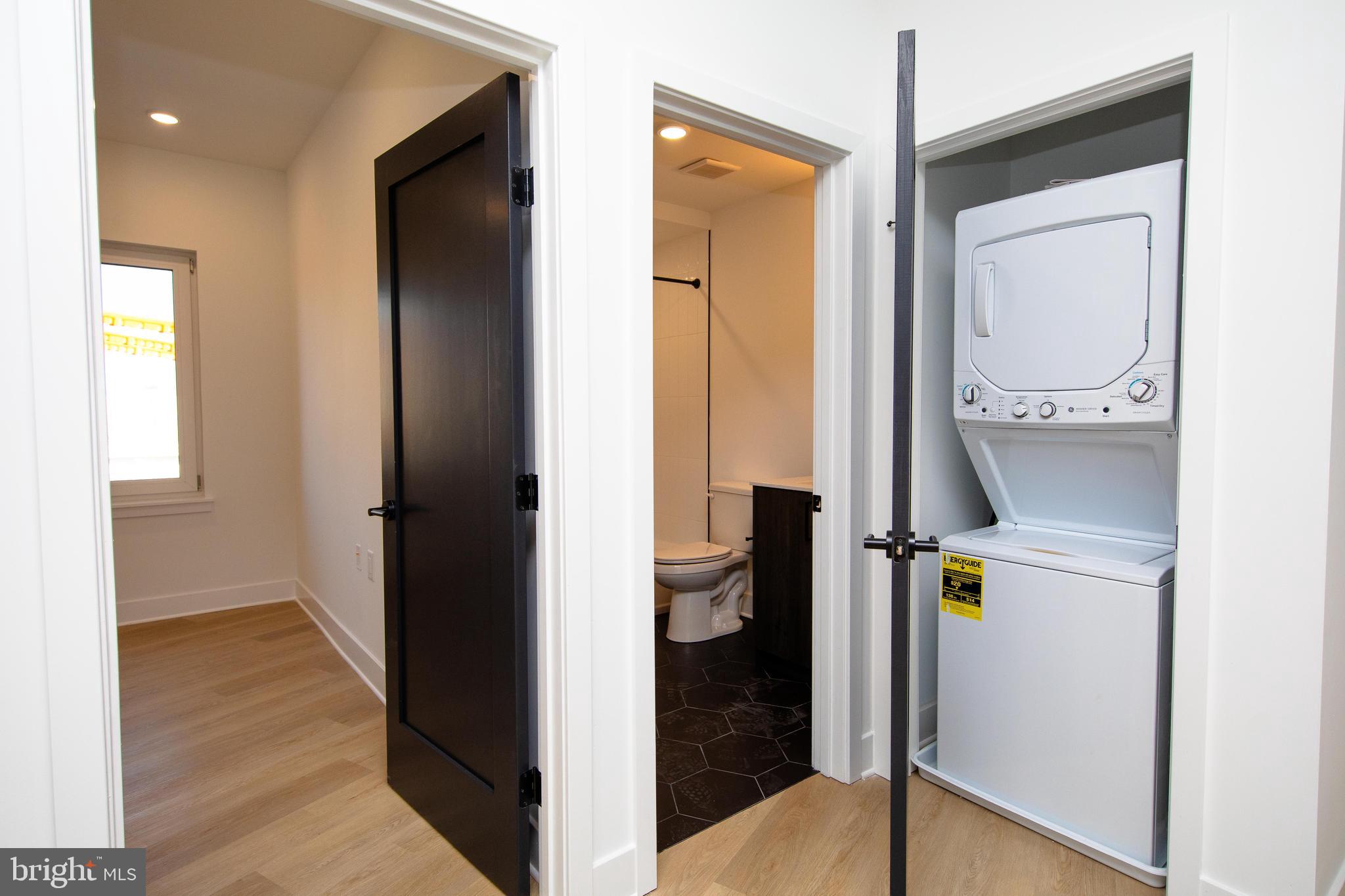 633-35 N 5TH ST #201