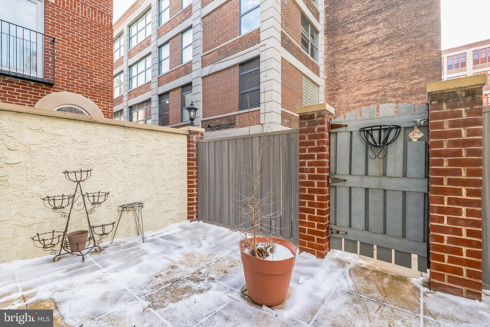 212-24 S 24th St #2412a