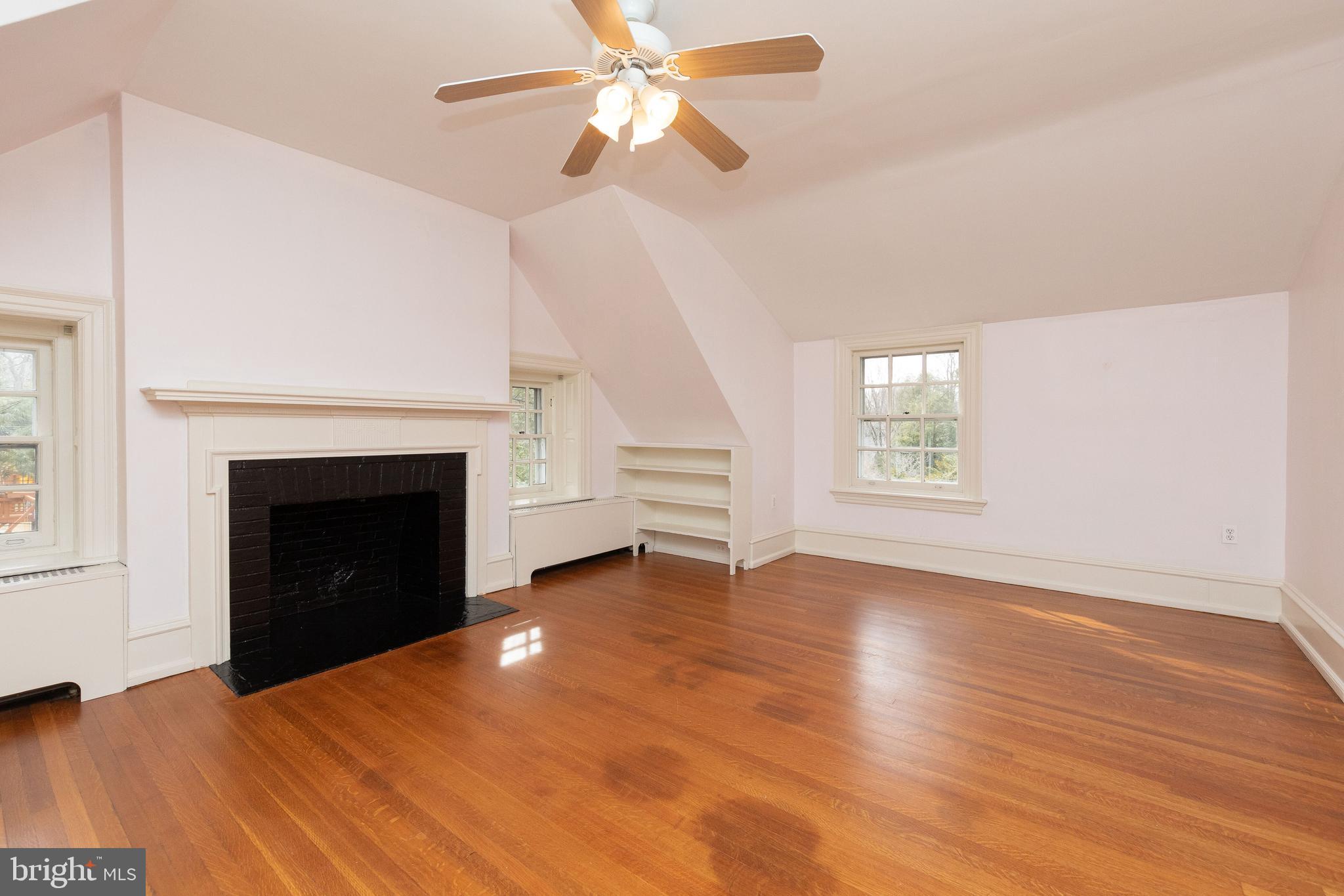 6610 WISSAHICKON AVE #SW