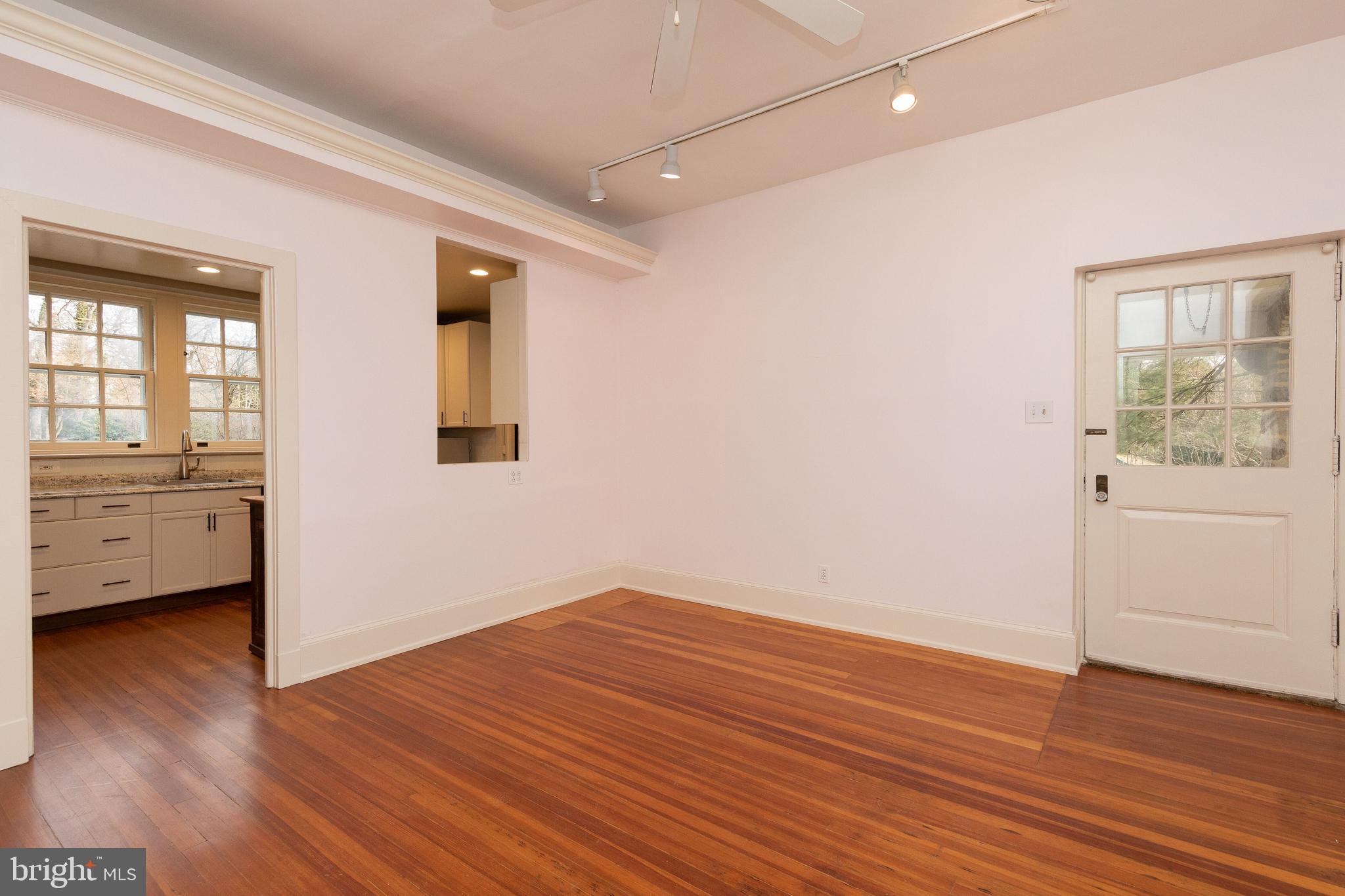 6610 WISSAHICKON AVE #SW